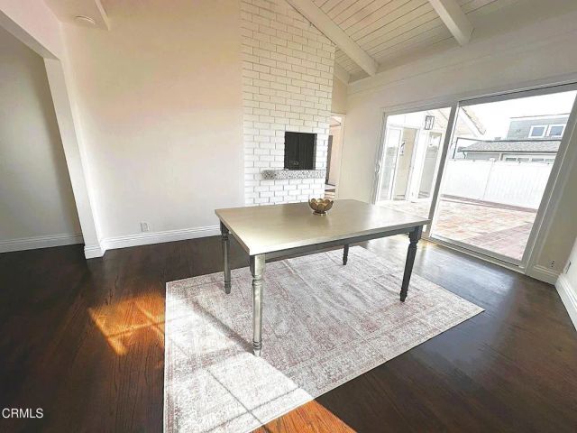 999 Waterbury Lane, Ventura, CA 93001