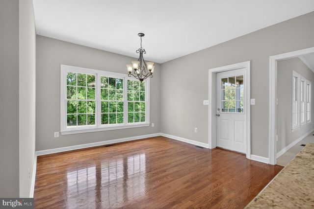 7001 WAYLAND DR, Warrenton, VA 20187