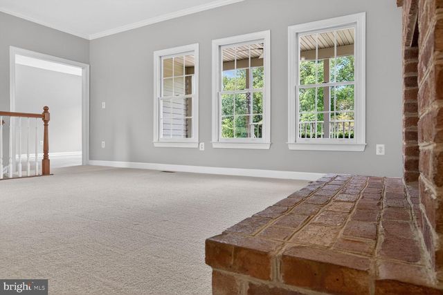 7001 WAYLAND DR, Warrenton, VA 20187
