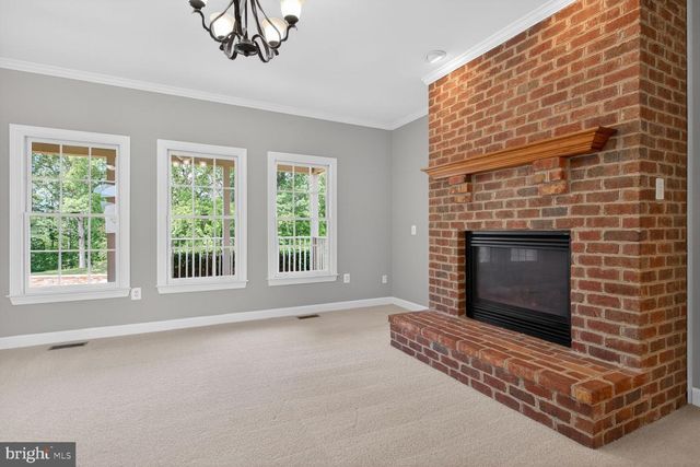 7001 WAYLAND DR, Warrenton, VA 20187