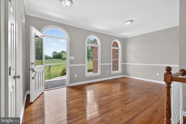 7001 WAYLAND DR, Warrenton, VA 20187