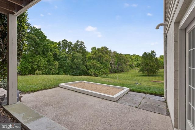7001 WAYLAND DR, Warrenton, VA 20187