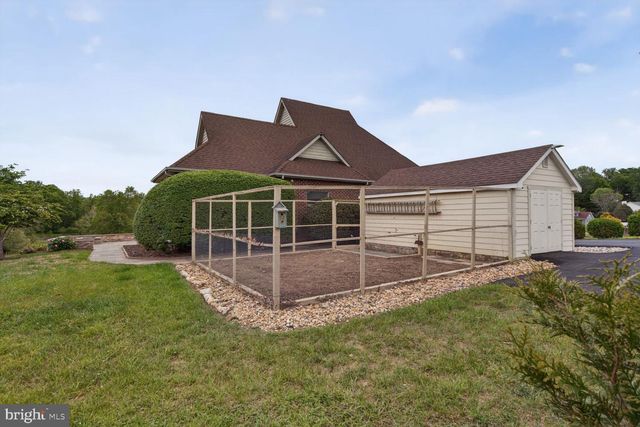 7001 WAYLAND DR, Warrenton, VA 20187