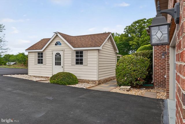 7001 WAYLAND DR, Warrenton, VA 20187