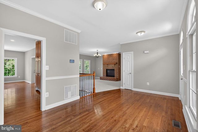 7001 WAYLAND DR, Warrenton, VA 20187