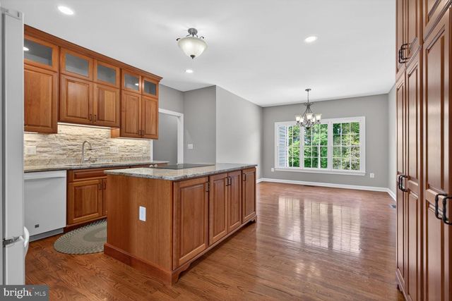 7001 WAYLAND DR, Warrenton, VA 20187