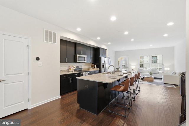 13634 CROSSBILL ALY, Clarksburg, MD 20871