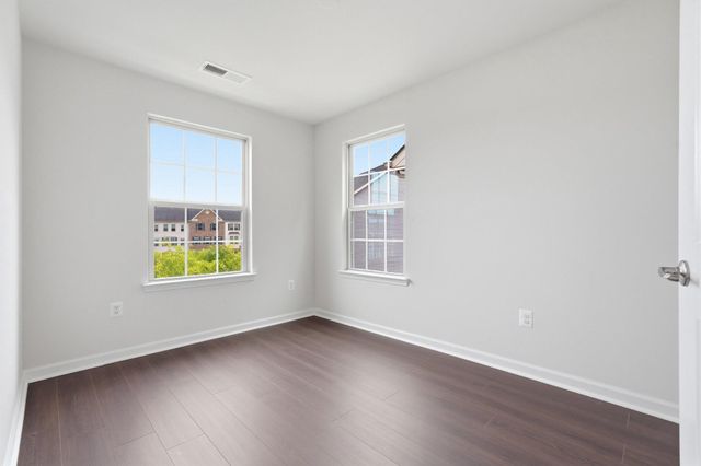 13634 CROSSBILL ALY, Clarksburg, MD 20871