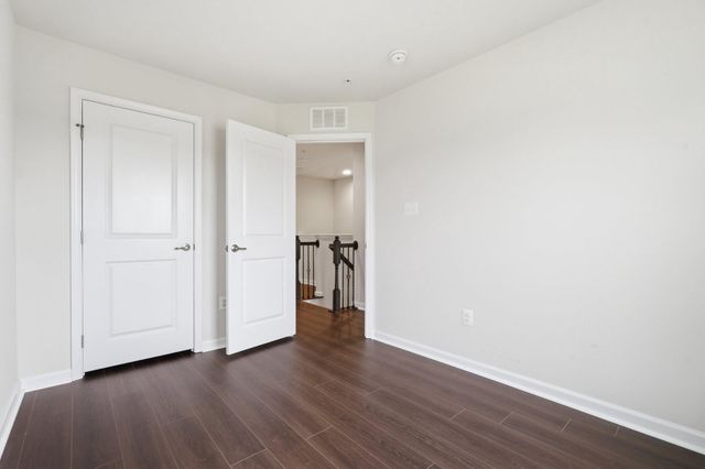 13634 CROSSBILL ALY, Clarksburg, MD 20871