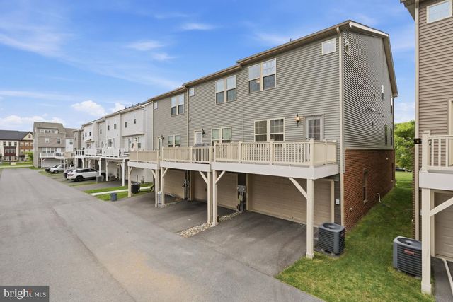 13634 CROSSBILL ALY, Clarksburg, MD 20871