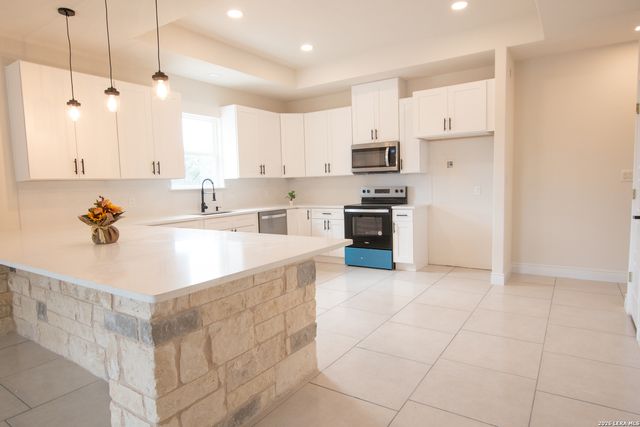 2962 contour, Spring Branch, TX 78070