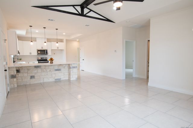 2962 contour, Spring Branch, TX 78070