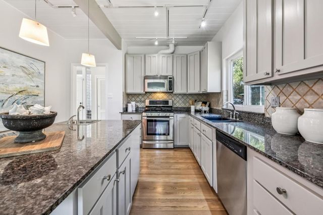 2827 San Ardo Way, Belmont, CA 94002