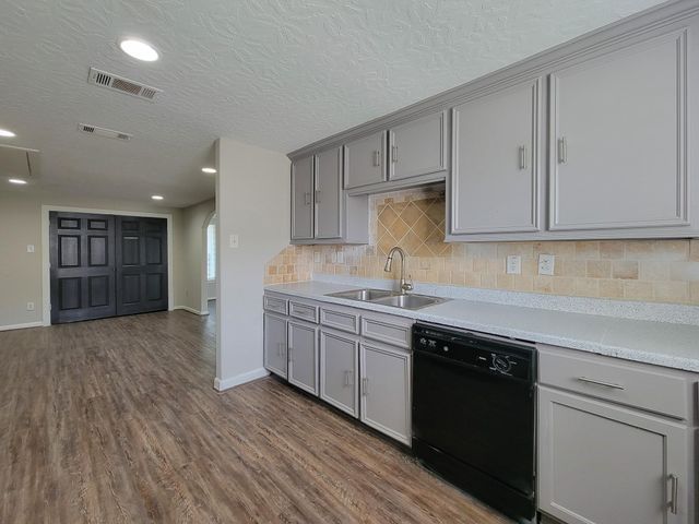 3416 Europa Street, Houston, TX 77022