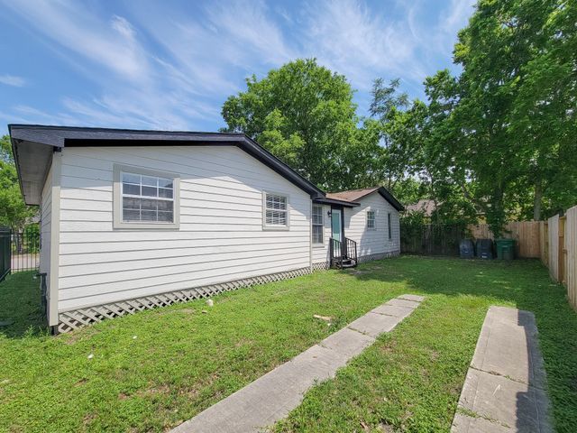 3416 Europa Street, Houston, TX 77022