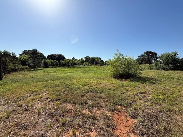 1362 Woodridge, Eustace, TX 75124