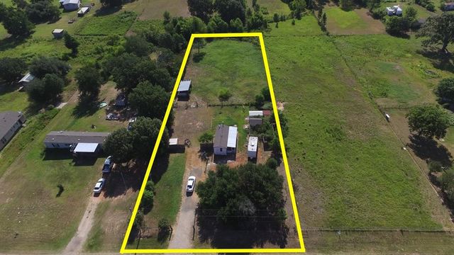 1362 Woodridge, Eustace, TX 75124