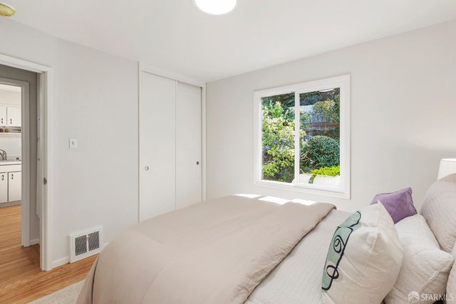 136 Dellbrook Avenue, San Francisco, CA 94131