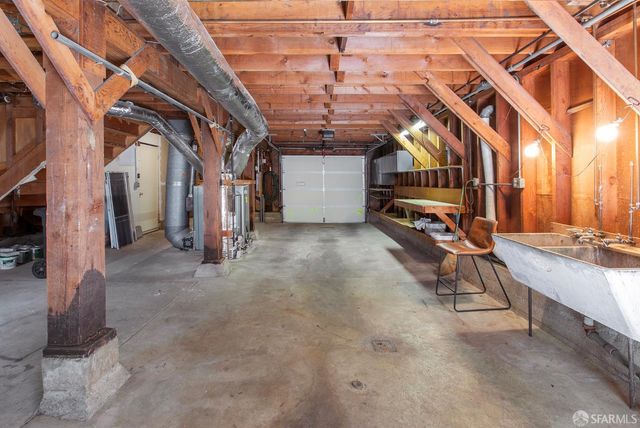 136 Dellbrook Avenue, San Francisco, CA 94131