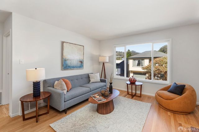 136 Dellbrook Avenue, San Francisco, CA 94131