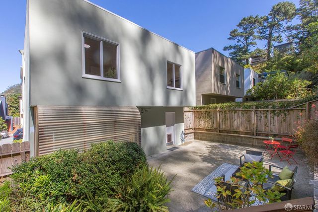136 Dellbrook Avenue, San Francisco, CA 94131