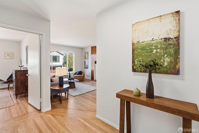 136 Dellbrook Avenue, San Francisco, CA 94131