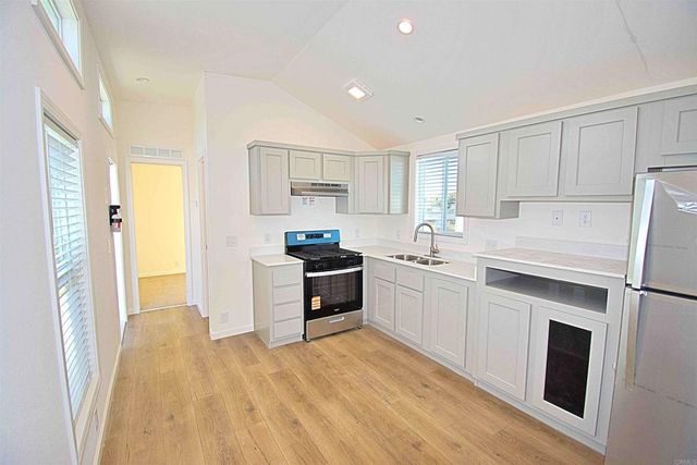 708 H Street 22, Chula Vista, CA 91910