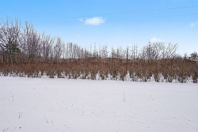 61199 County Road 380, Bangor, MI 49013