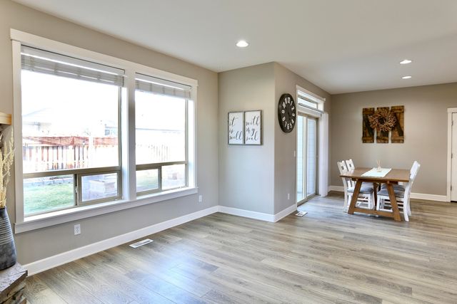 2773 NW Greenwood Avenue, Redmond, OR 97756