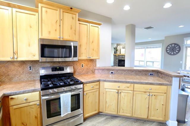 2773 NW Greenwood Avenue, Redmond, OR 97756