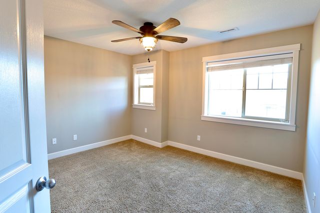 2773 NW Greenwood Avenue, Redmond, OR 97756