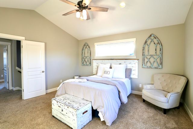 2773 NW Greenwood Avenue, Redmond, OR 97756