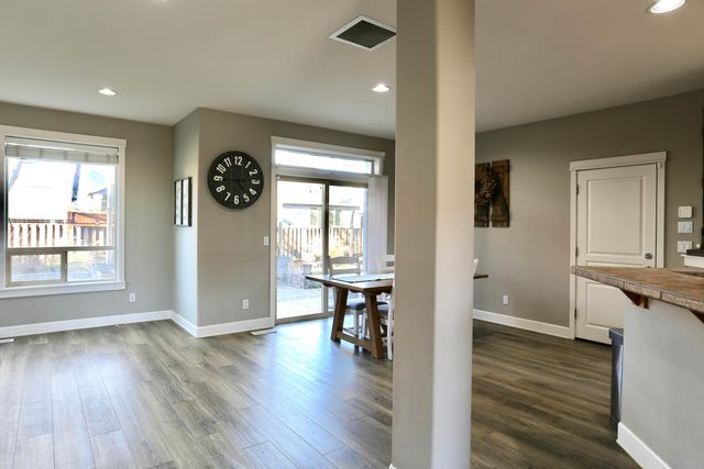 2773 NW Greenwood Avenue, Redmond, OR 97756