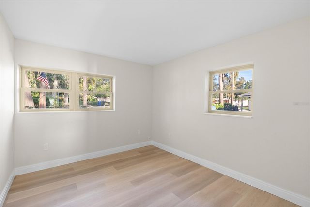 122 LAKE DRIVE, Lutz, FL 33548