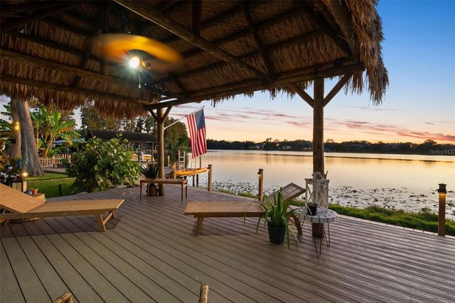 122 LAKE DRIVE, Lutz, FL 33548