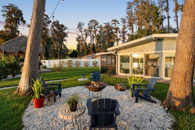 122 LAKE DRIVE, Lutz, FL 33548