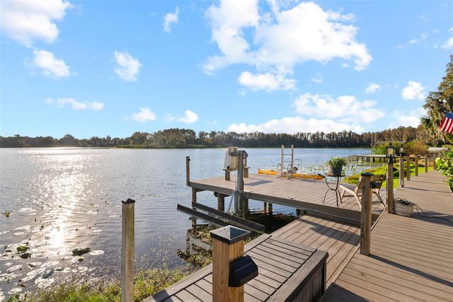 122 LAKE DRIVE, Lutz, FL 33548