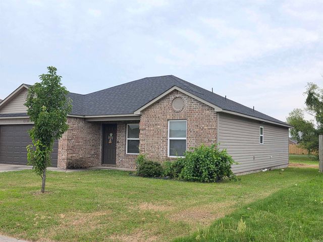 12100 Firethorn Drive, North Little Rock, AR 72117