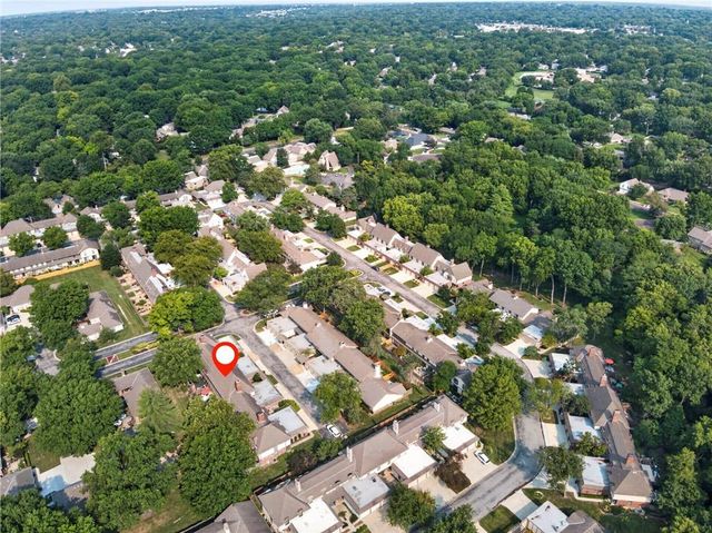 10215 Conser Street, Overland Park, KS 66212