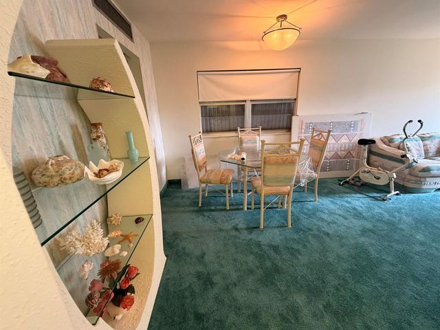 43 Valencia B, Delray Beach, FL 33446