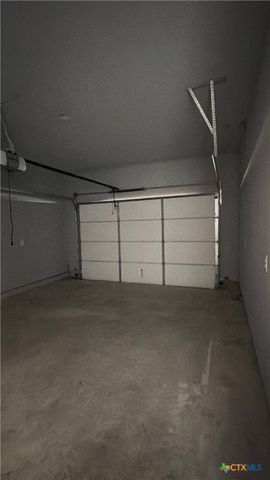 517 Lazy Oak Lane, La Vernia, TX 78121