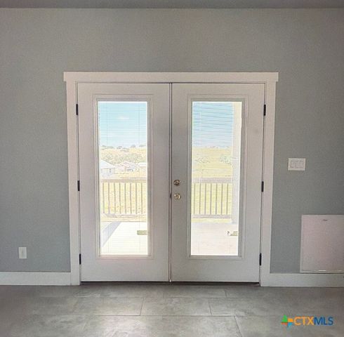 517 Lazy Oak Lane, La Vernia, TX 78121