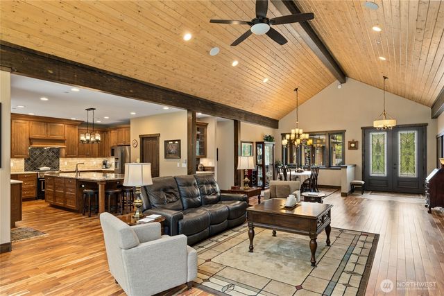 470 Rocking Chair Road, Cle Elum, WA 98922