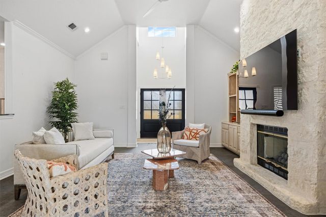 700 Shadow Hill RD, Horseshoe Bay, TX 78657