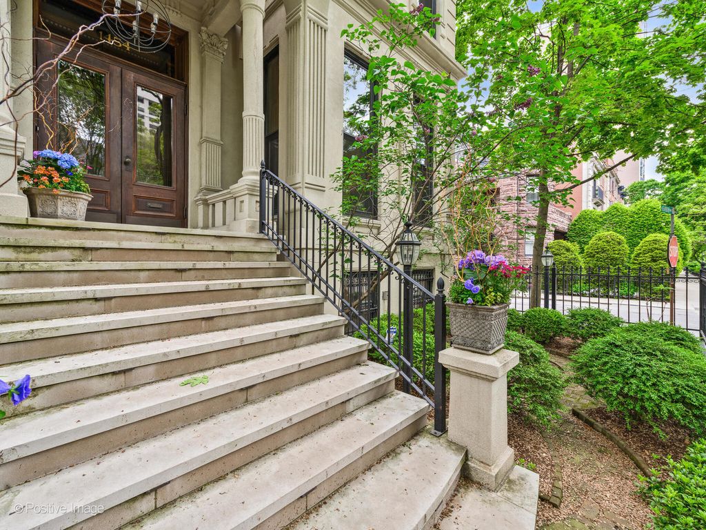 1454 N Dearborn Street, Chicago, IL 60610 — photo 3