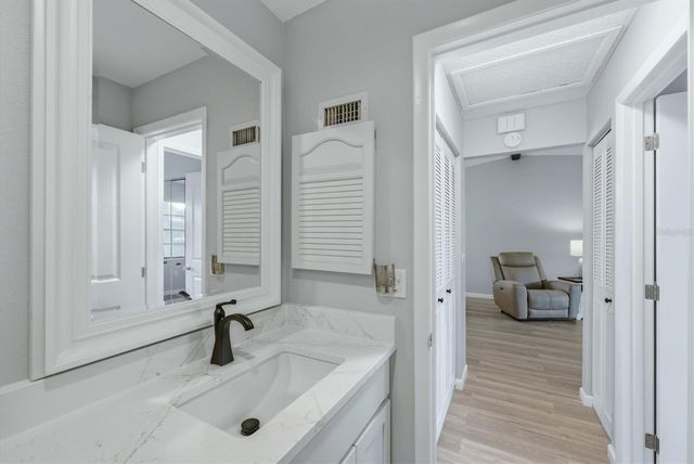 1230 56TH STREET W, Bradenton, FL 34209