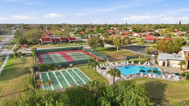 1230 56TH STREET W, Bradenton, FL 34209