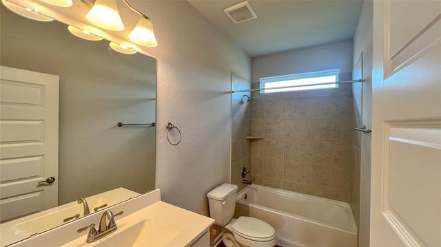 9777 Enclave Ridge Road, Willis, TX 77318