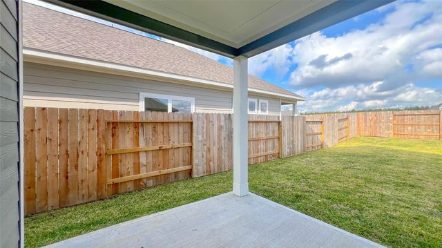 9777 Enclave Ridge Road, Willis, TX 77318