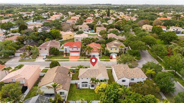 317 SW 191st Terrace, Pembroke Pines, FL 33029